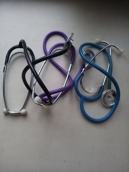 Продаются стетоскопы
