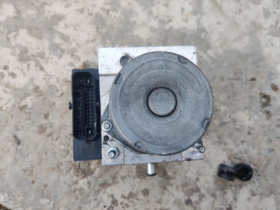 Pompa ABS Seat Exeo Audi A4 B7 A6 C6 2.0 tdi 8E0614517BF / 8E0910517H