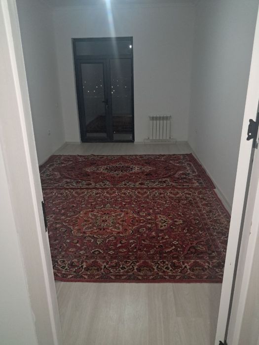 Kvartira 2-xonali 70kv