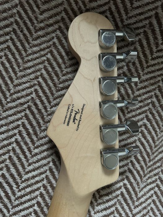 Электрогитара Squier Sonic™ Stratocaster® Black