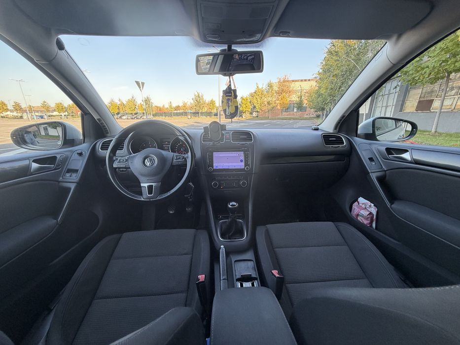 VOLKSWAGEN Golf 2010 — imagine 5