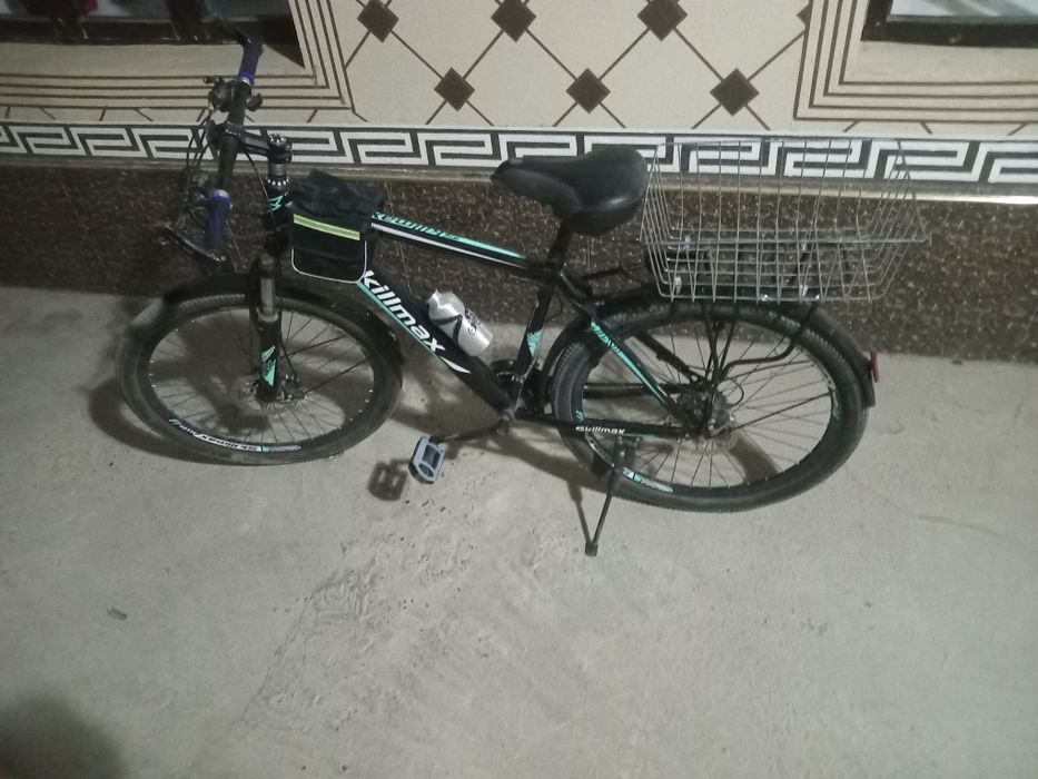 Velosiped sotiladi. Sostayaniysi yangi.