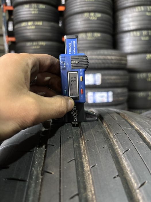 Anvelope Vara 235/50/20 Dunlop SP Sport Maxx 050 235 50 20 R20