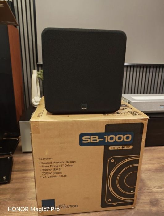 SVS SB 1000 Subwoofer cu cablu și sound- path 300w Rms