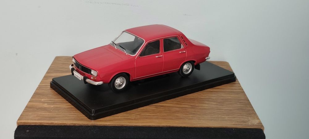 Macheta Hachette Dacia 1300 1:24