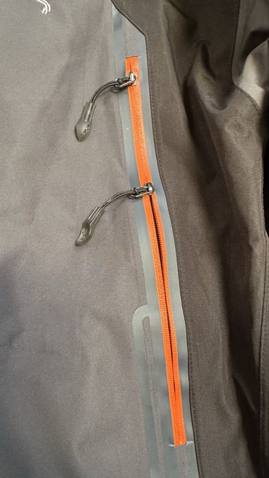 Geaca Hardshell Arc’teryx