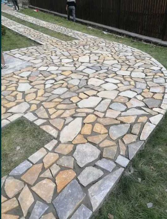 Piatră Naturală de Munte pentru Pavaj Curte