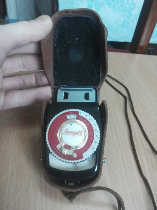 Фотоэкспонометр Ленинград-2