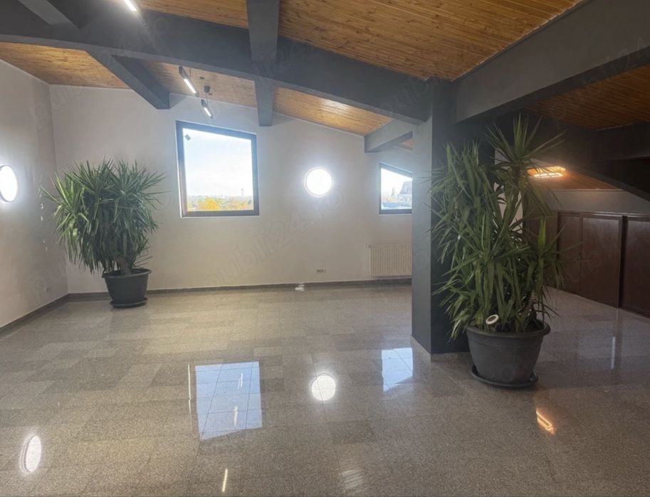 3 camere 175 mp | 4 parcari/ disponibil ,studio foto,firma