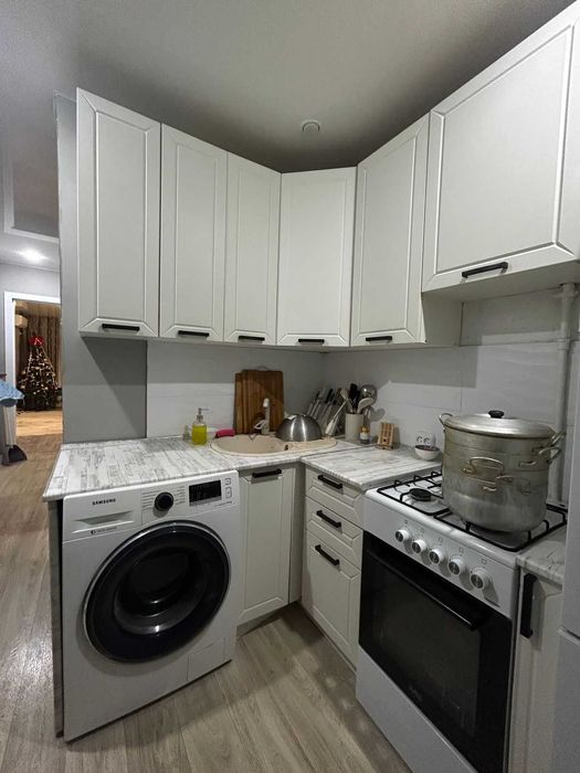 Продам трехкомнатную квартиру