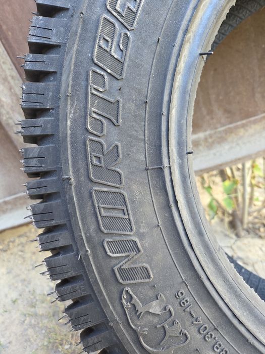 Продам шины новый