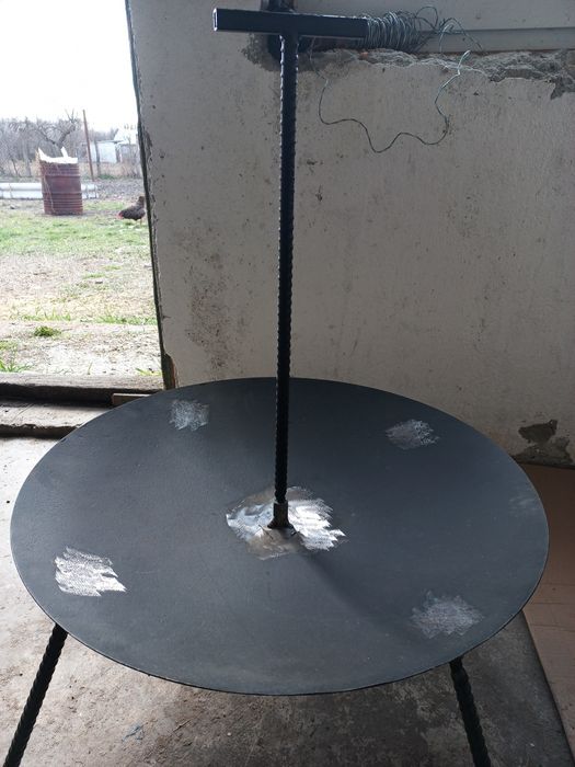 Grătar disc taler de tractor agricol UTB diametru 61 cm mă puteți contacta telefonic nu răspund la mesaje vă mulțumesc