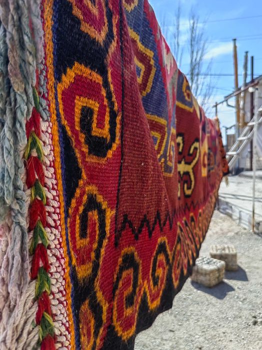 Ковёр ручной работы