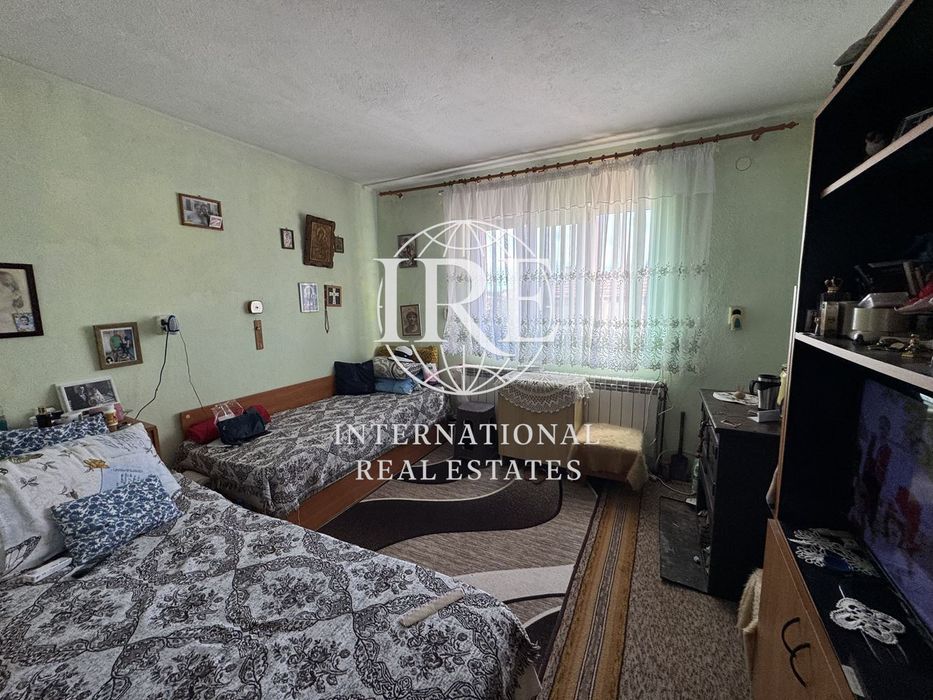 Къща в Варна, област-с.Кичево площ 142 цена 220000