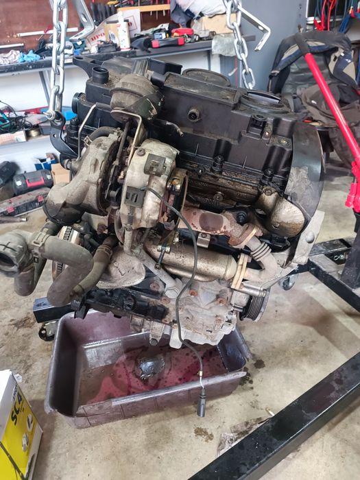 Двигател VW Passat BMR