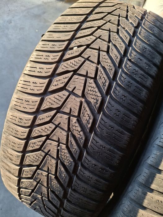 2 Anvelope m+s 235 55 r17 Hankook