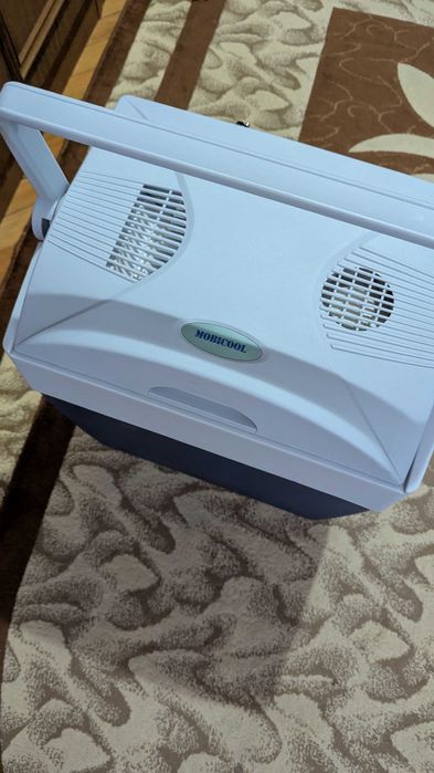 Lada frigorifica Mobicool V30