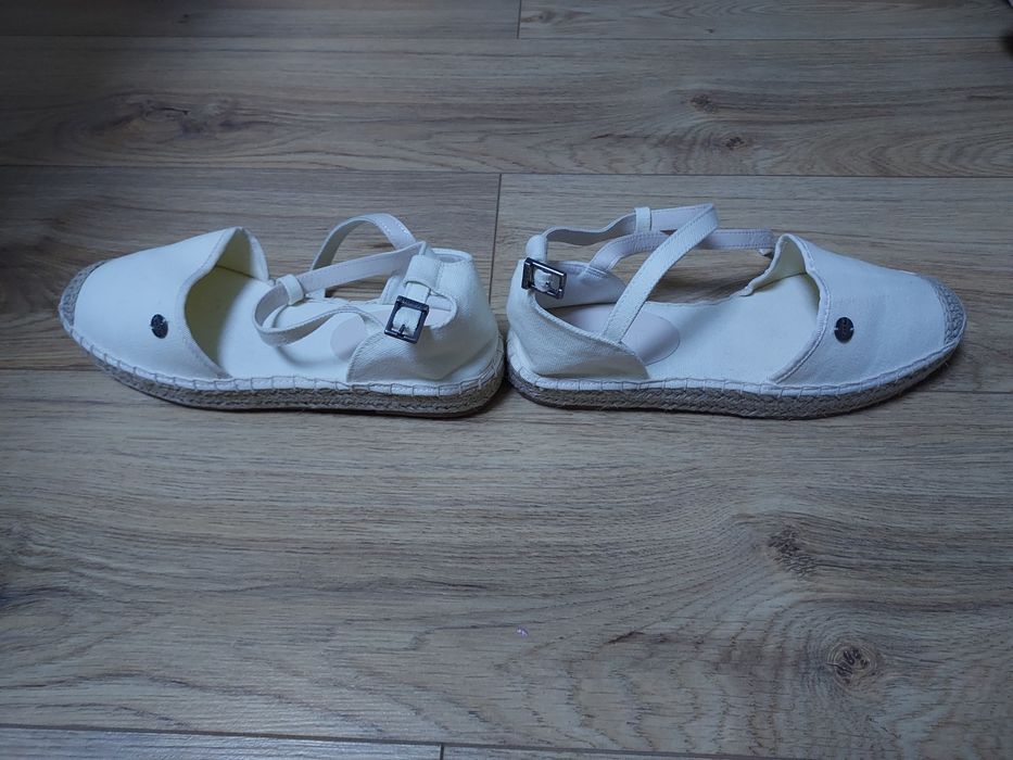 Espadrile Esprit cu barete pe glezna