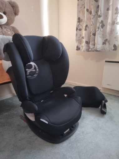 Детско столче за кола