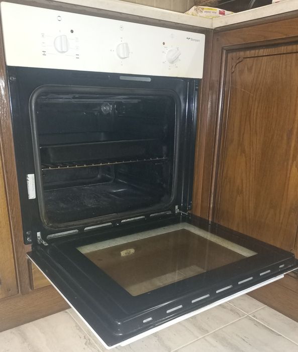 Фурна за вграждане Bompani