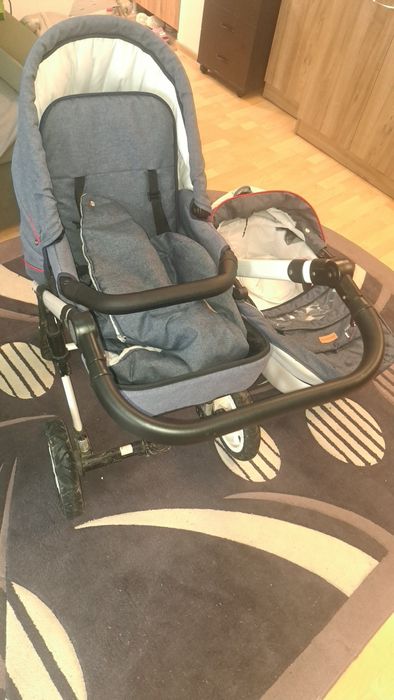 Vând Cărucior bebe Krausman