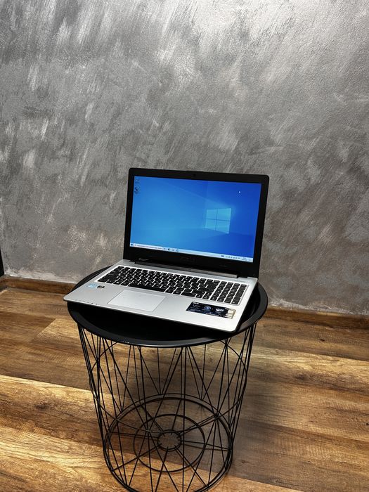 Laptop ASUS K56CM 15.6” Intel + NVIDIA GeForce – funcțional
