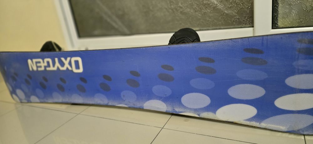 Snowboard 154 cm separat sau  set complet
Descrie