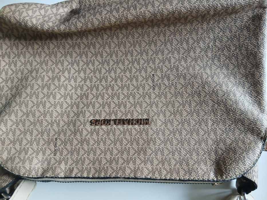 Продам сумку б/у
