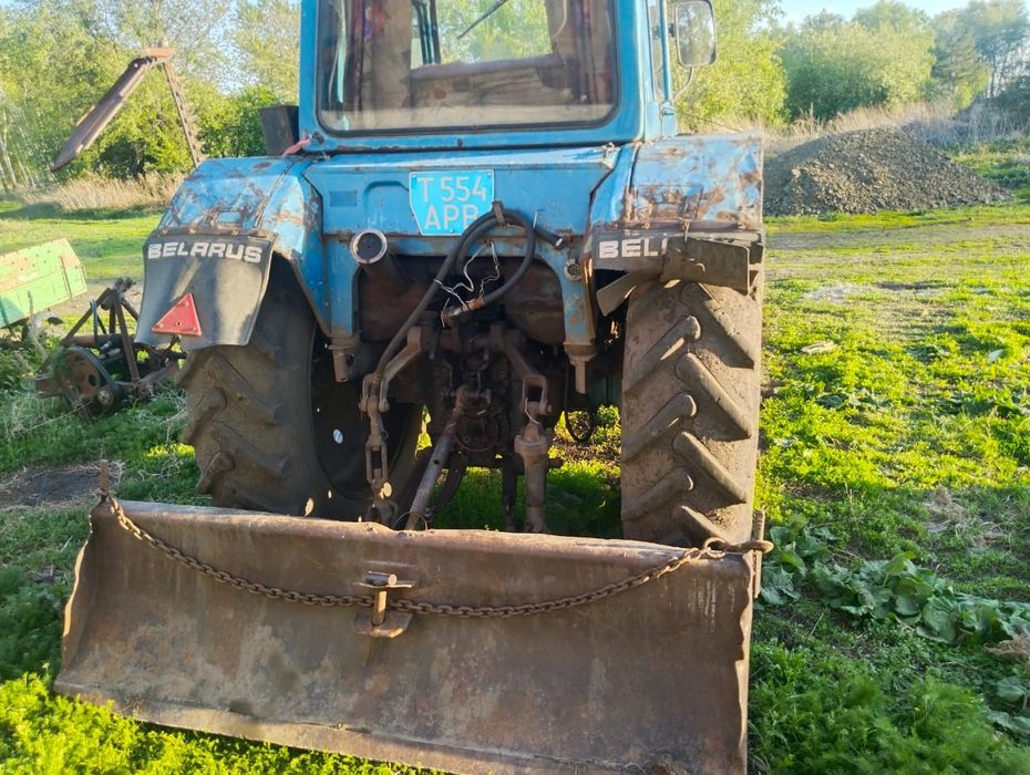 Продам трактор мтз