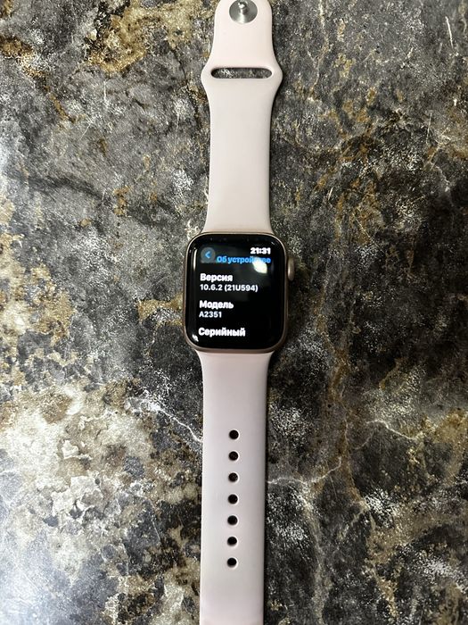 Apple watch se продам