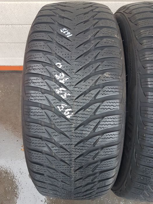 Зимни гуми 4 броя GOODYEAR UltraGrip8 195 55 R16 дот 1615