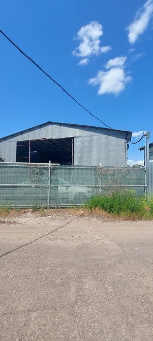 Vind hala metalicaindustriala
