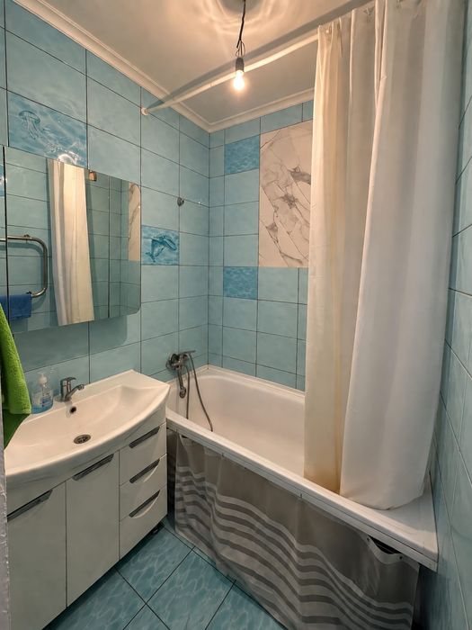 Продается 2х по хорошей цене,8 школа