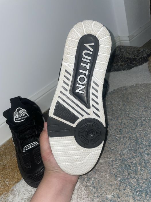 Papuci Louis Vuitton