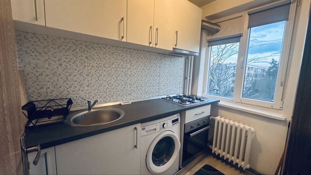 Inchiriez Garsoniera in Brazda la G-uri zona excelenta