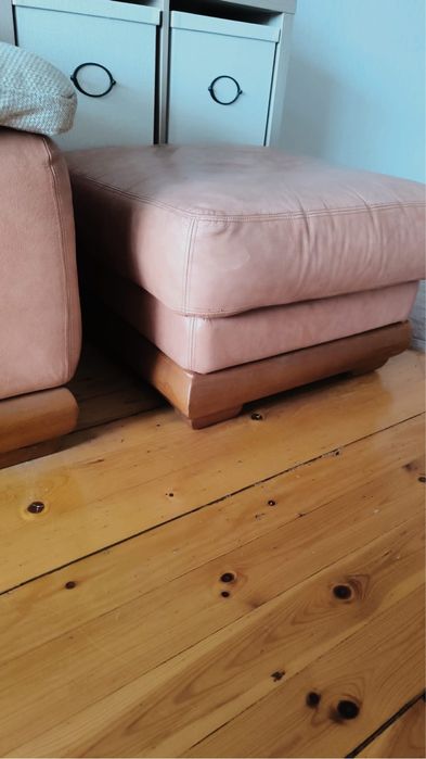 Компект Дивани двоен и троен плюс табуретка / естествена кожа