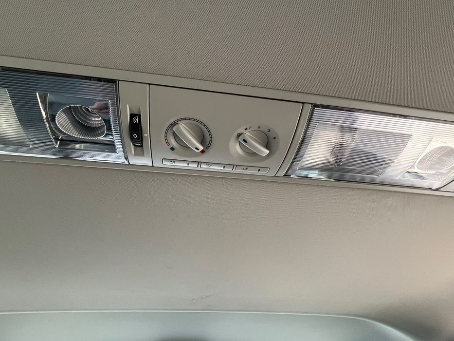 VOLKSWAGEN Caravelle 2016 — imagine 5