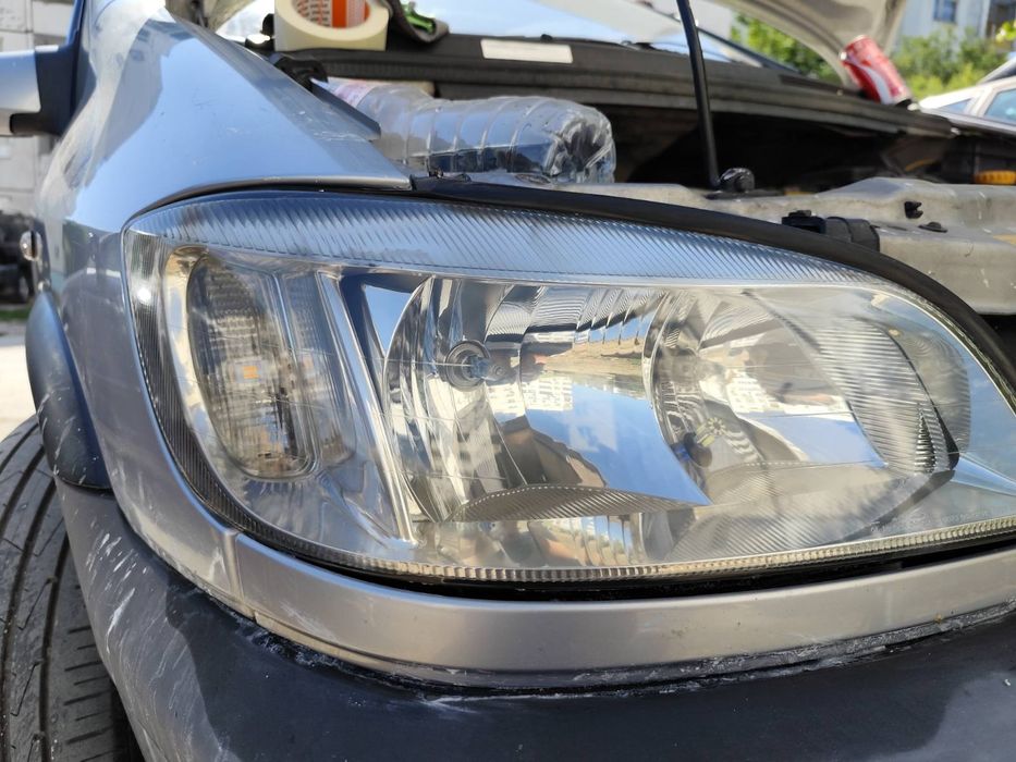 Полиране на фарове