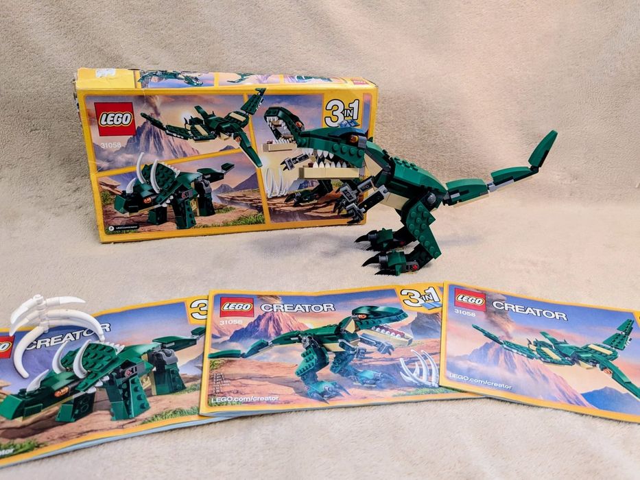 Vând diverse seturi Lego