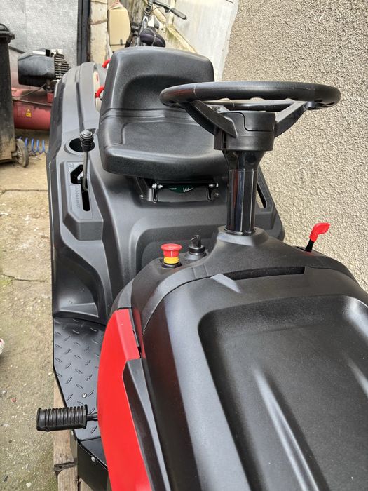 Tractoras de tuns gazon Gude 224cc nou!