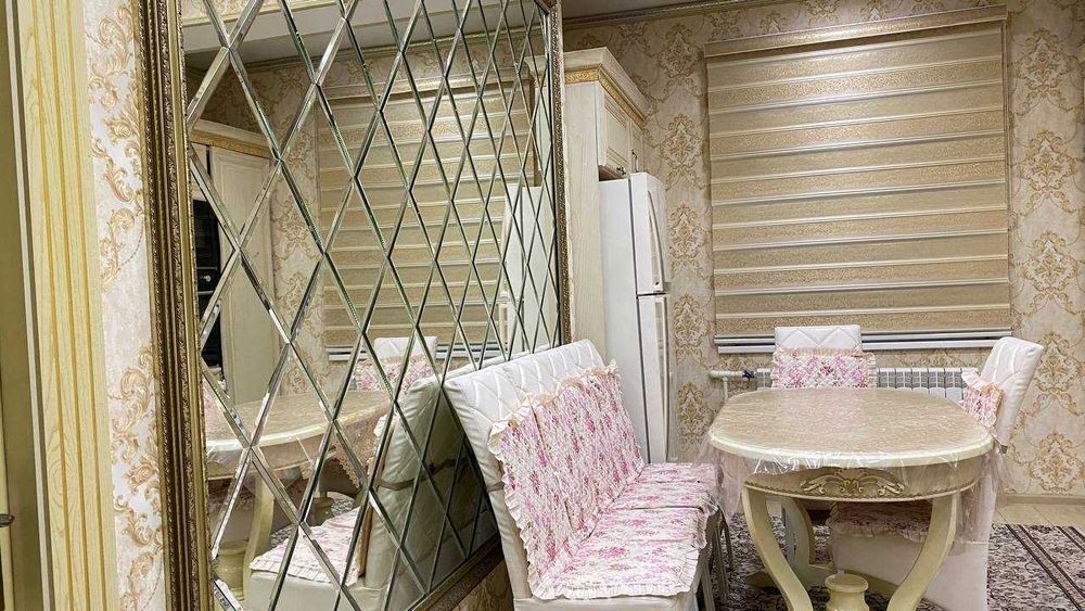 Сдаётся  Квартира на Мегаполис