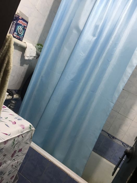 Ижарага студентла уй берилади. Фаррош ва ошпази бн