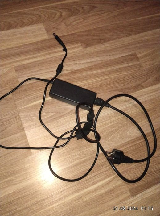 Ноутбук зарядчик Hp