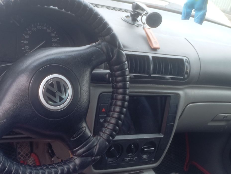 Продам Фольксваген Пассат б5 универсал