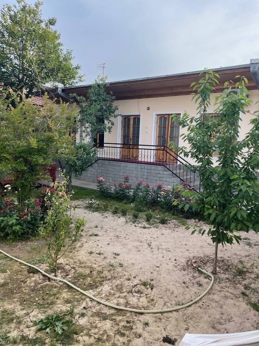 Сагбан в тупике 4.11-соток без фасада 5-ком Продаётся Участок