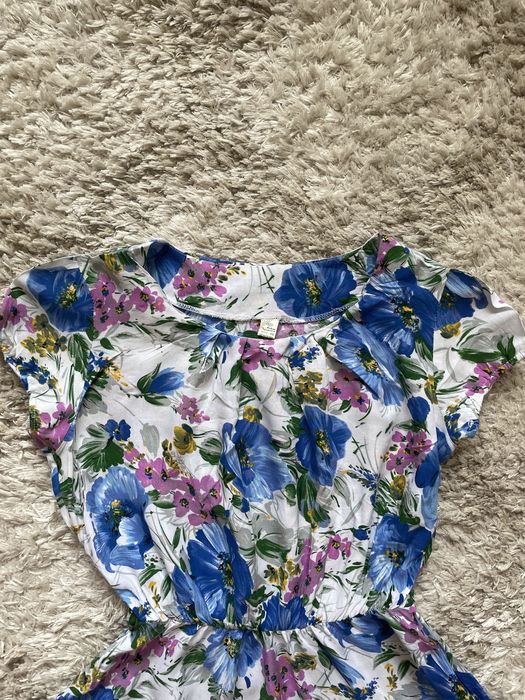 Продам платье р.48