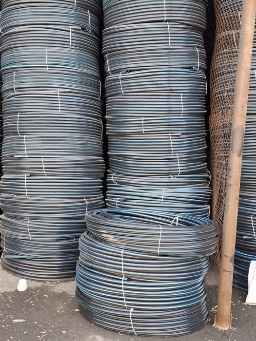 Полиэтиленовые трубы, фитинги ,муфты