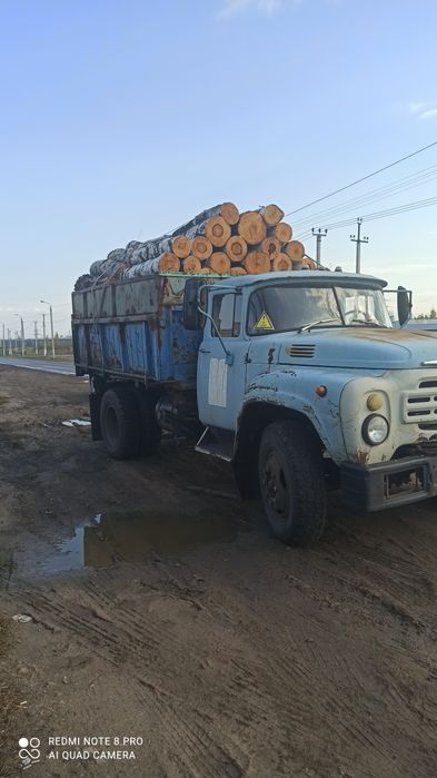 Продам ЗИЛ  установлен газ документальные или обмен на камаз
