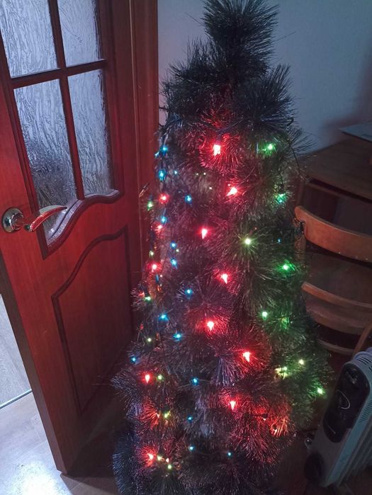 Продается ёлочка новогодняя