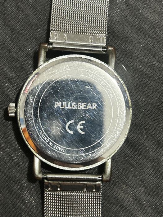 Ceas pull and bear